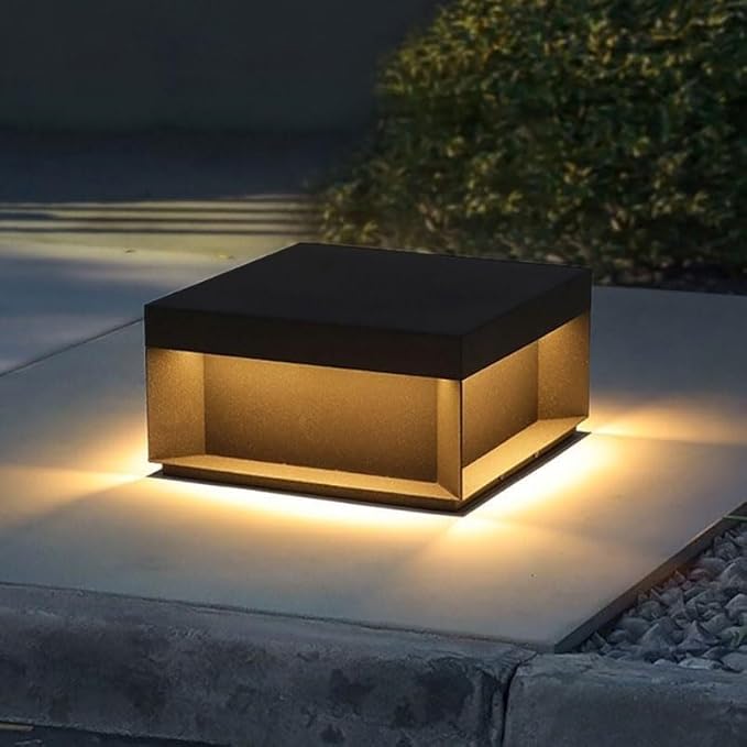 Vela Solar Light