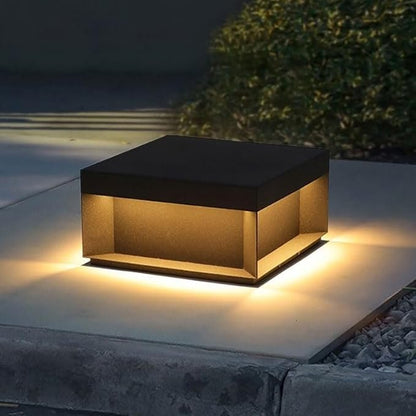 Vela Solar Light