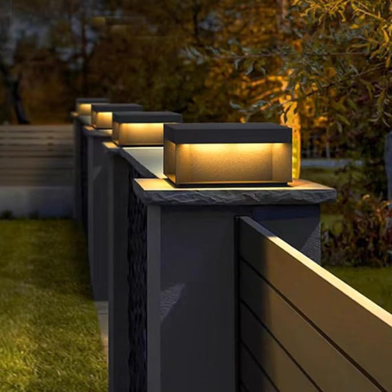 Vela Solar Light