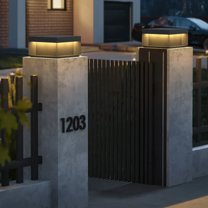 Vela Solar Light