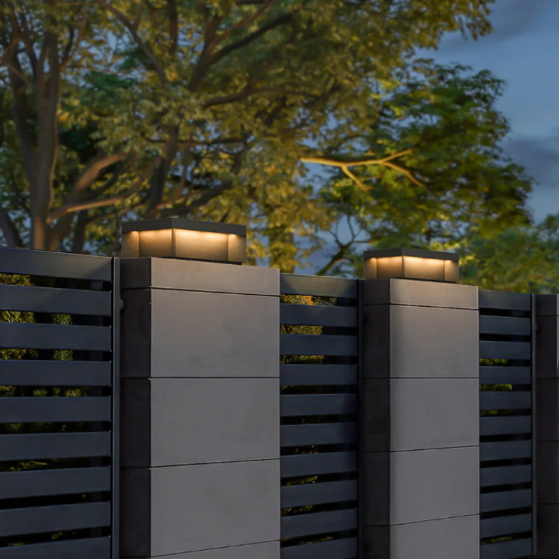 Vela Solar Light